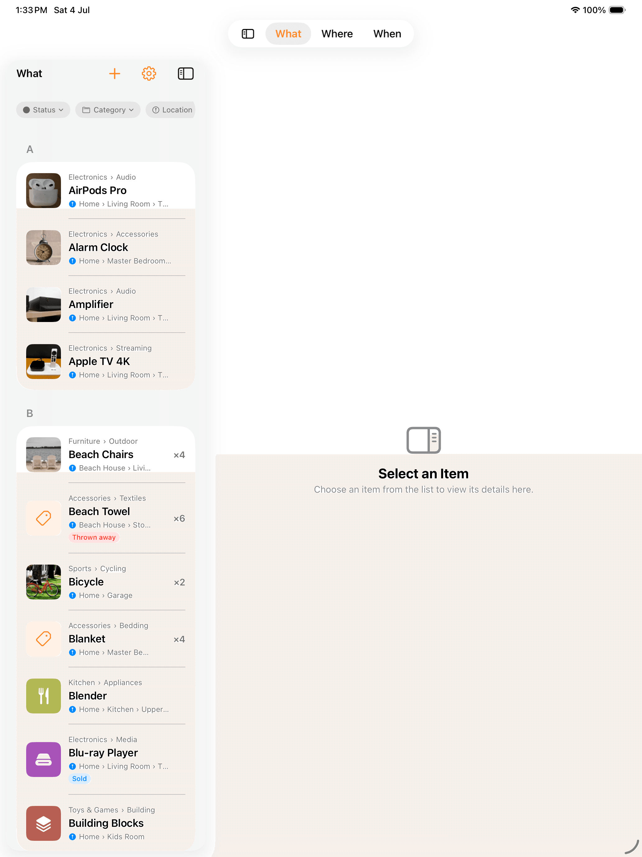 iPadのWhaterenの、アルファベット別セクション付きアイテムグリッド
